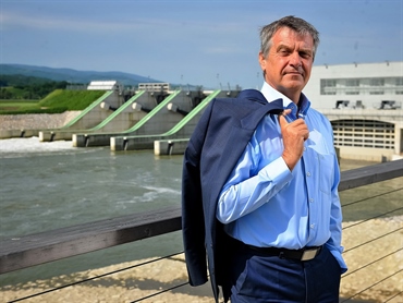 Integralni postopek za HE Mokrice vliva upanje